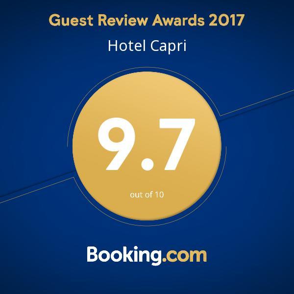 סוקהום Hotel Capri מראה חיצוני תמונה